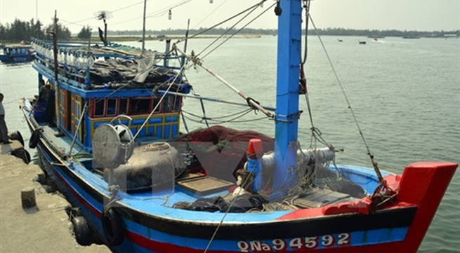 Six fishermen rescued off Hoàng Sa Island