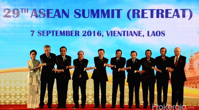 ASEAN discusses regional issues