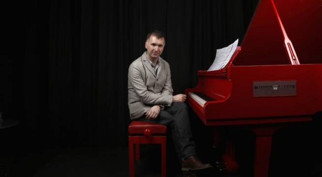 Composer Michael Price to come to Vietnam