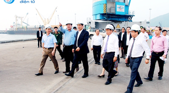 Lao Deputy PM visits Ha Tinh province