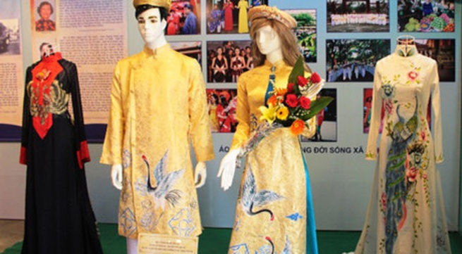 Ao dai through history exhibition