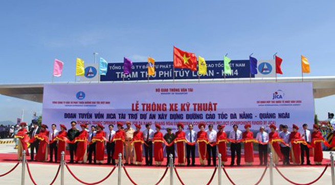 Da Nang Quang Ngai highway operational