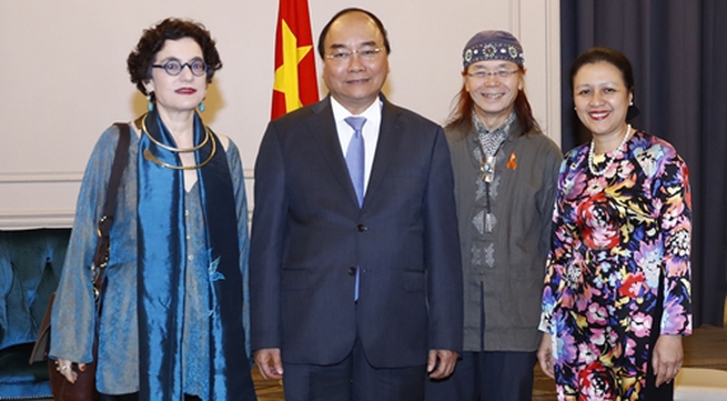 PM meets overseas Vietnamese in the US