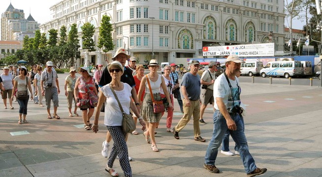 5.3 million international tourist arrivals in the first five months