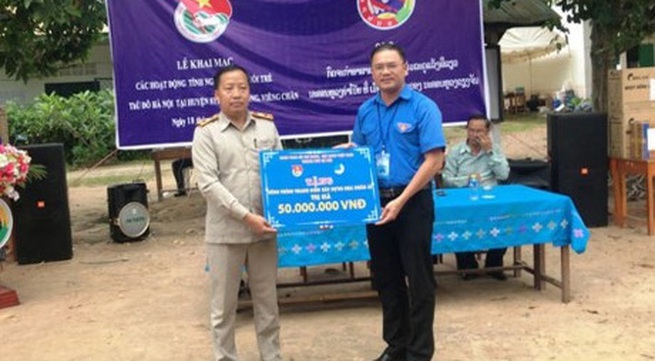 Hanoi’s youths begin voluntary activities in Vientiane