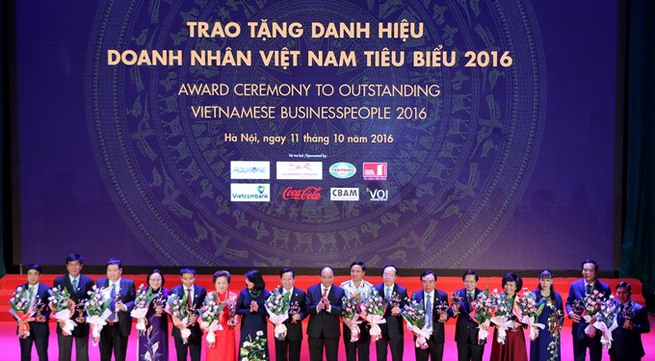 Call for VN firms to reach global standards