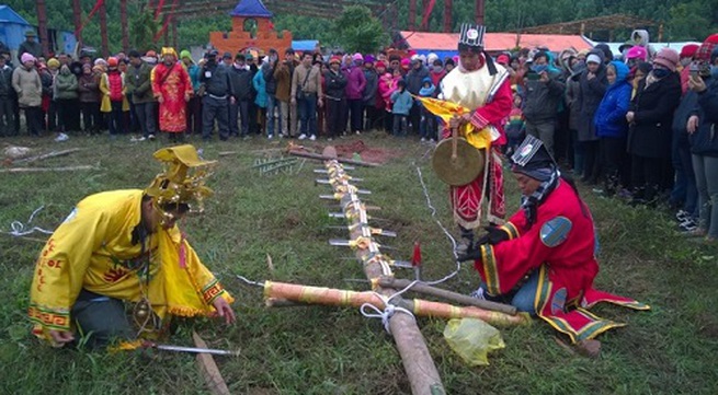 Festival introduces San Duy ethnic culture