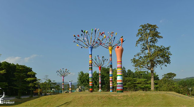 An art exhibition surrounded by nature