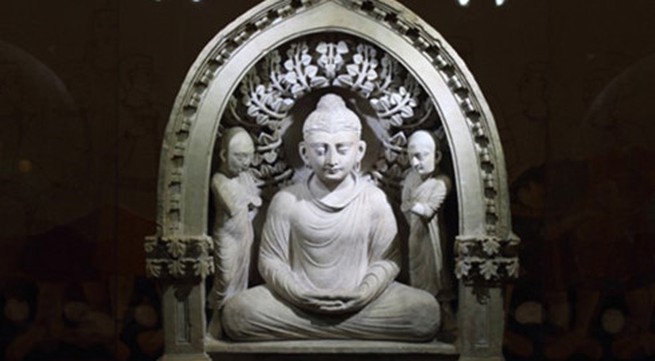 Photo exhibition on Buddhist heritage opens in Hanoi