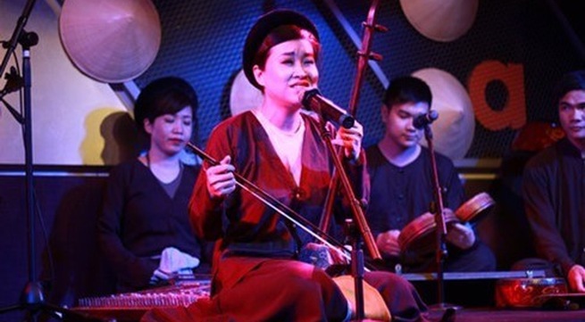 Xam musical night by Hoan Kiem Lake