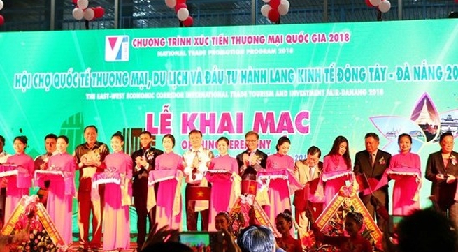 East-West Economic Corridor international fair opens in Da Nang