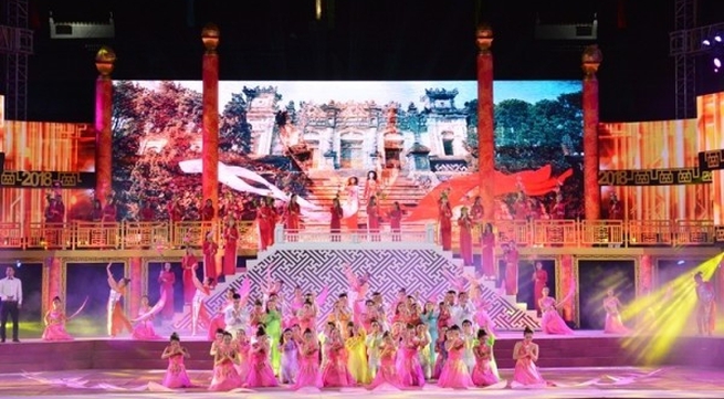 2018 Hue Festival attracts thousands of visitors