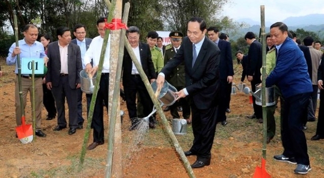 President launches tree-planting festival