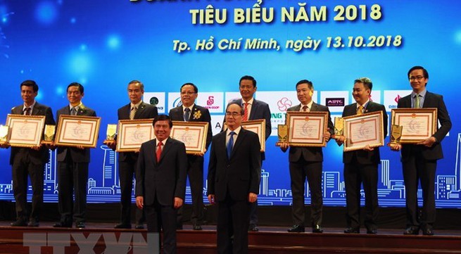 HCM City honours outstanding enterprises, businessmen