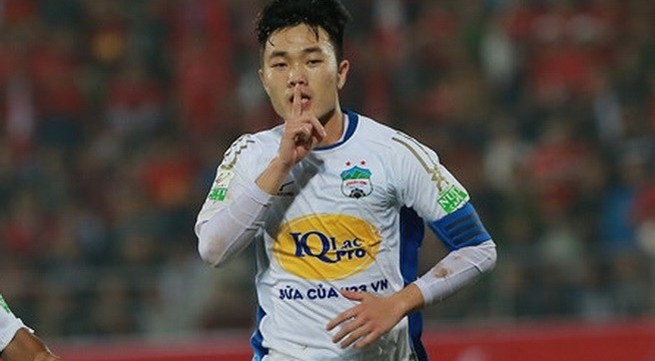 Midfielder Luong Xuan Truong in Football Tribe’s Asia XI for March