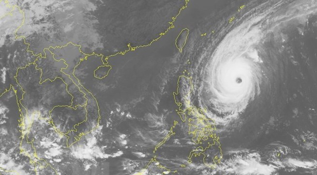 Philippines raises warnings, evacuates people ahead of Typhoon Yutu