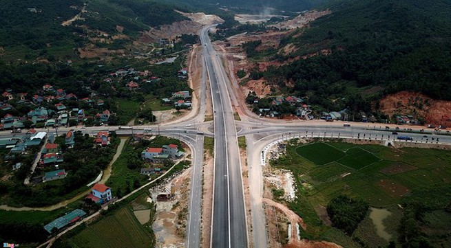 Quang Ninh to start construction on new highway in December