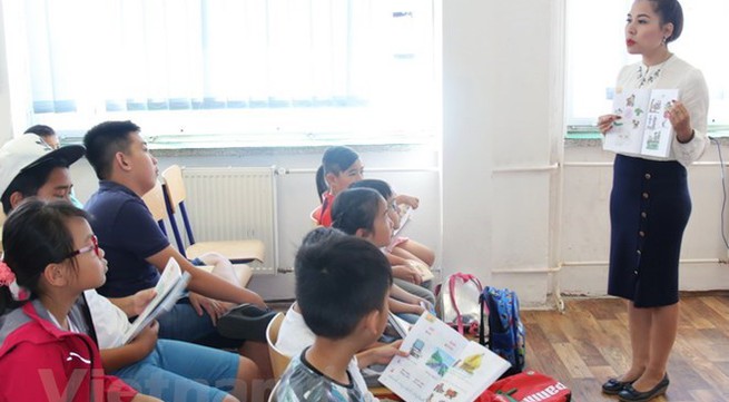 Summer Vietnamese course opens in Prague