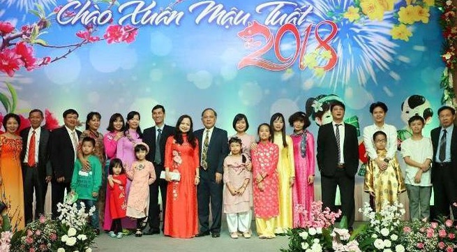 Overseas Vietnamese in Myanmar welcome Tet 2018