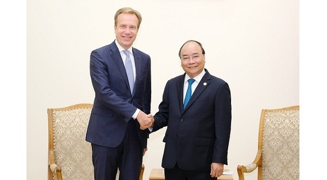PM receives WEF president