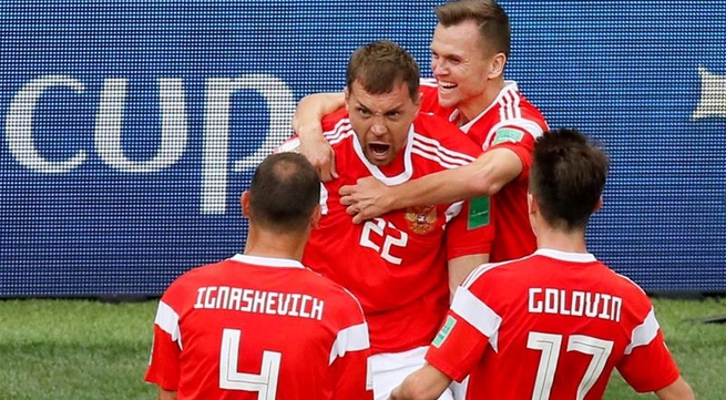 Russia thrash Saudi Arabia 5-0 in World Cup opener