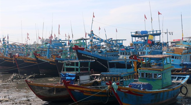 Binh Thuan Province banned all vessels from sailing