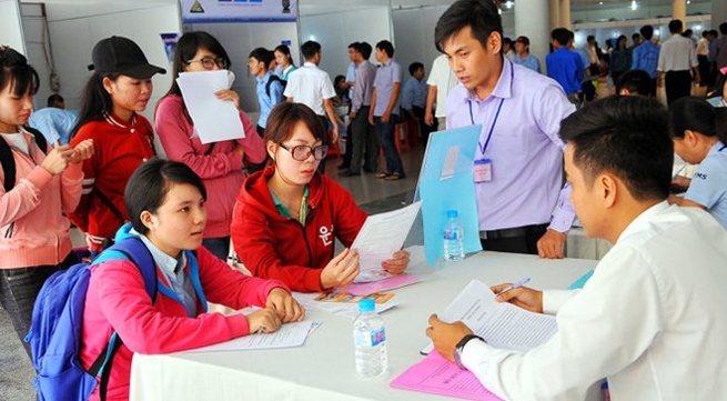 Nearly 300 candidates recruited at France - Vietnam Job Festival 2018