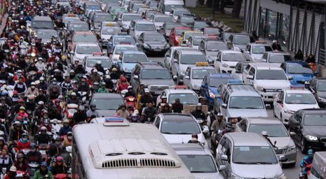 Tet traffic terrorises Hanoians