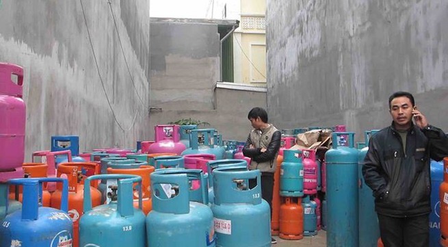 Tampered cooking gas cylinders pose threat of explosions
