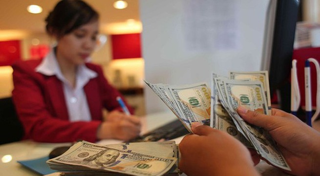 SBV requests control on foreign currency loans