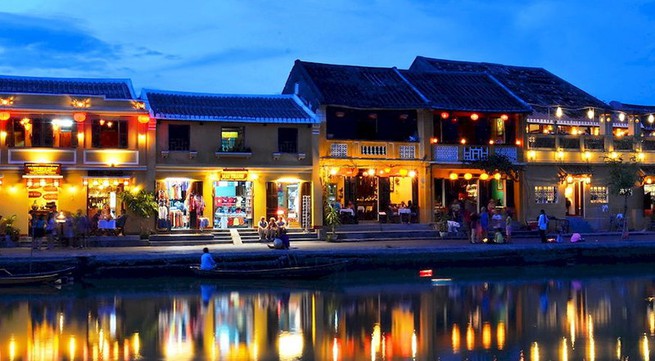 Vietnam welcomes 9 million foreign visitors