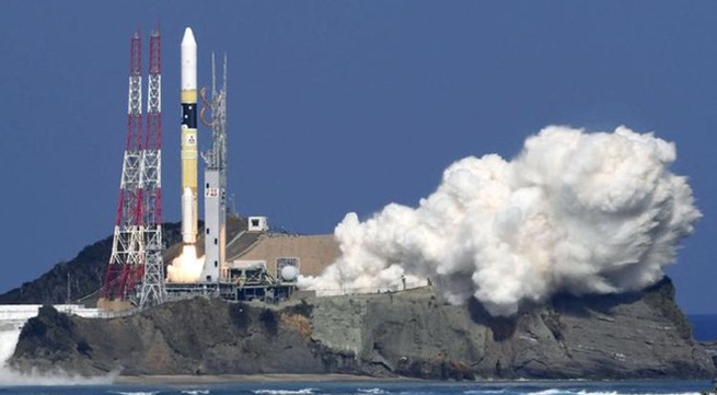 Japan launches greenhouse gas satellite