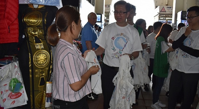 Locals encouraged to refrain from using plastic bags