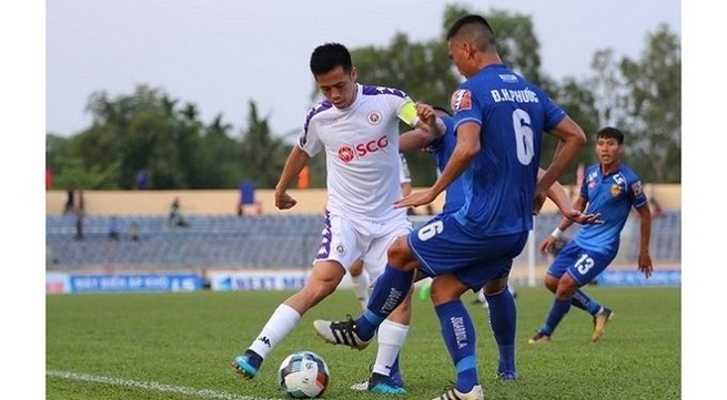 Quang Nam FC secure first point after draw with Hanoi FC