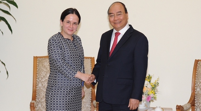 PM hopes to lift Vietnam-Romania trade on par with potential