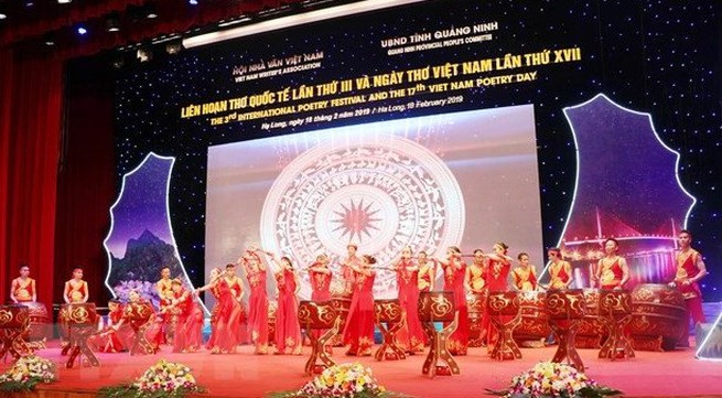 Int'l conference promoting Vietnamese literature concludes