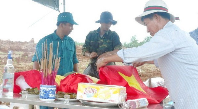 Vietnamese soldier remains return home from Laos