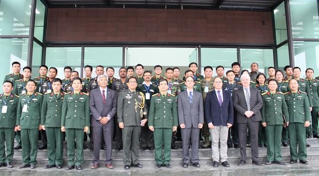 Training course on civilian protection in peacekeeping operations opens in Hanoi