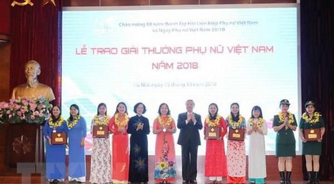 Vietnamese women honoured for positive contributions to society
