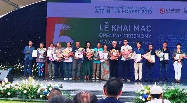‘Arts in the Forest’ exhibition opens in Vinh Phuc’s resort