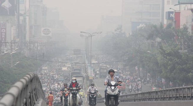 Air pollution in Hanoi reaches alarming levels