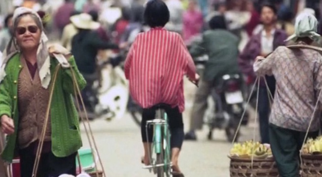 Hanoi in the 90s through lens of Japanese snapshot enthusiast