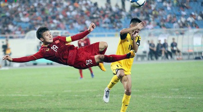 Quang Hai listed among top players ahead of SEA Games 2019