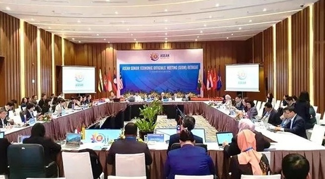 ASEAN’s senior economic officials meet in Ha Long