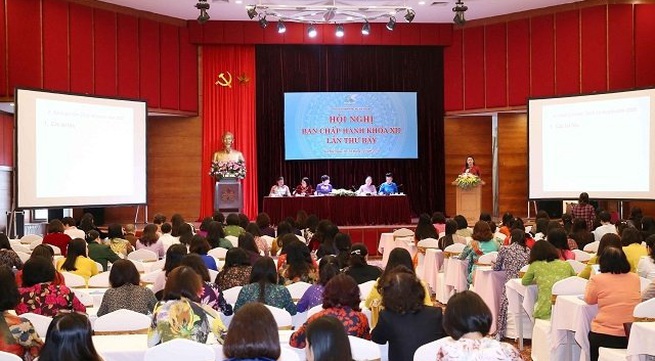 Women's Union Central Committee convenes seventh sitting