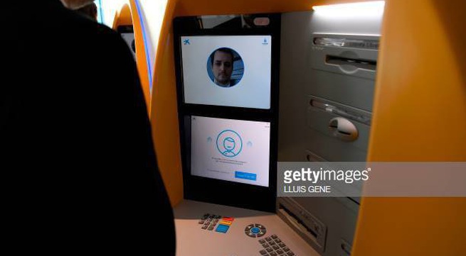 Face recognition to withdraw money