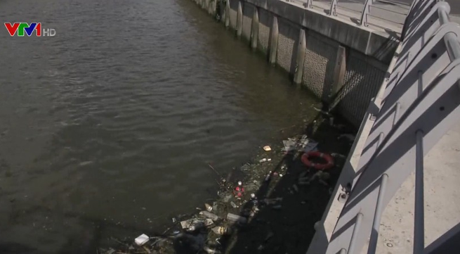 UK rivers polluted with plastic