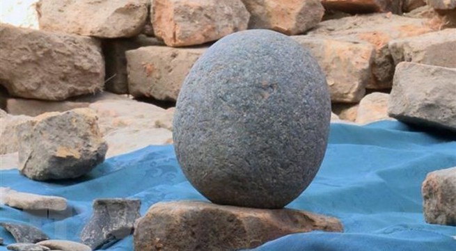 Ancient Champa antiques discovered in Phu Yen province