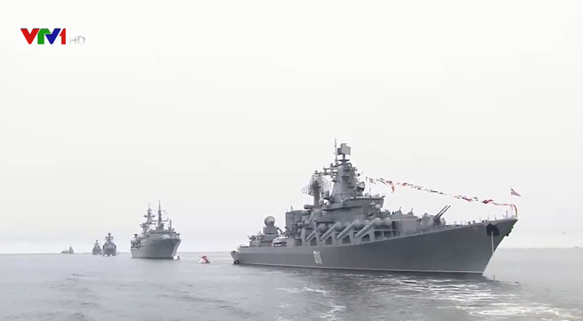 Vietnamese frigate visits Russia