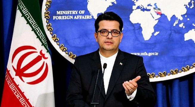 Iran warns US against seizing tanker
